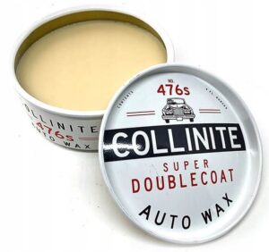 Wosk samochodowy Collinite 476s w otwartym metalowym opakowaniu.